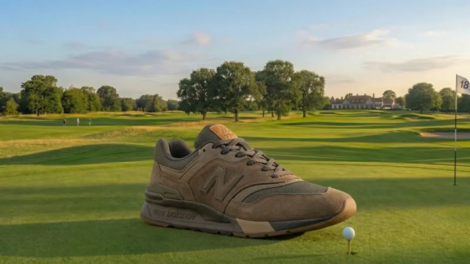 Waterproof leather golf shoes with Abzorb cushioning