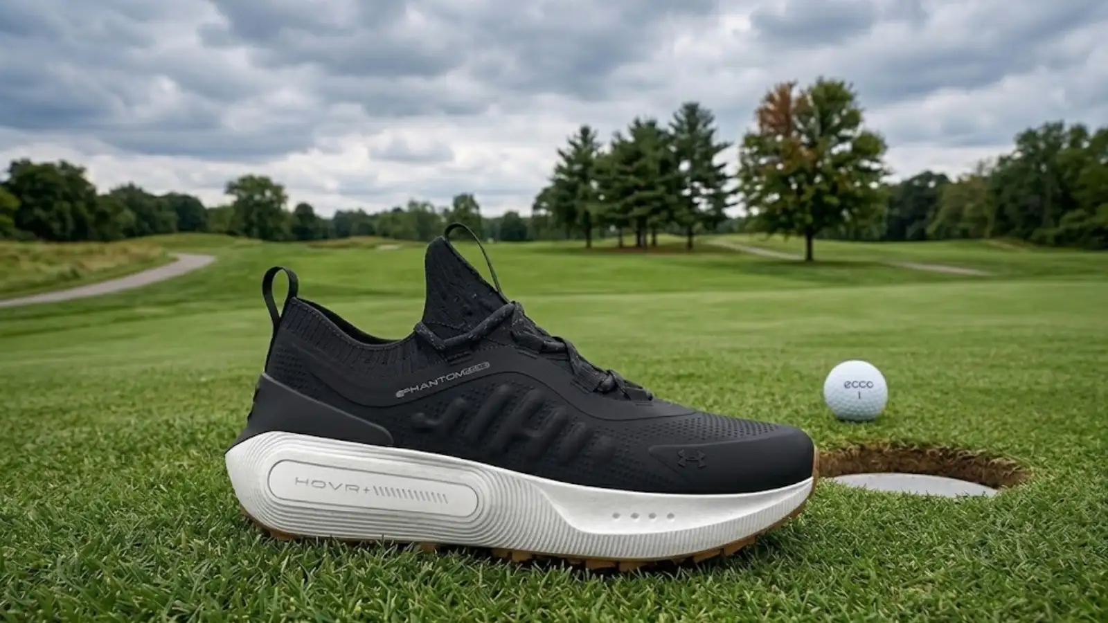 Under Armour Phantom Fore spikeless golf shoes